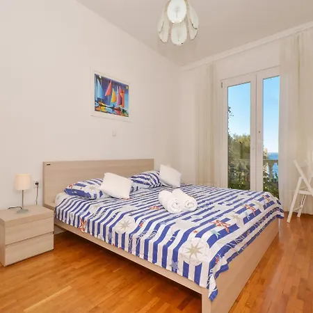 Apartment Nera Podstrana