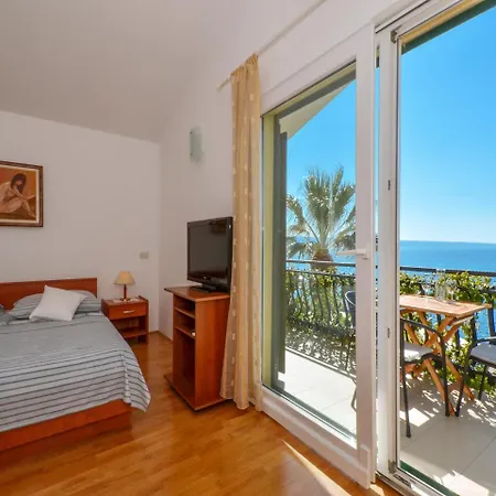 Nera Apartment Podstrana