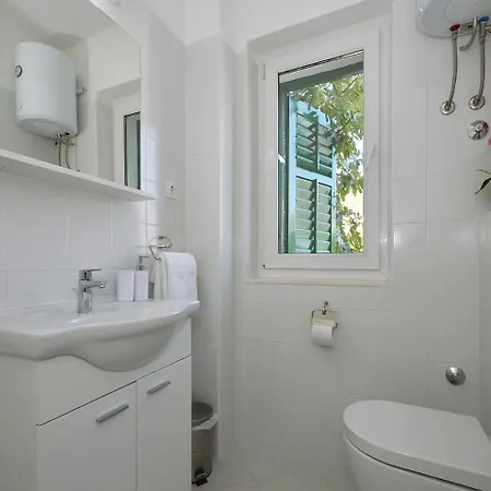 Nera Apartment