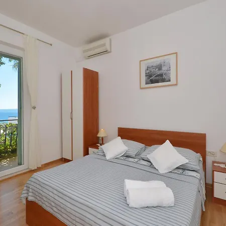 Apartment Nera Podstrana